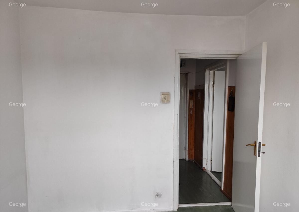 Apartament 2 camere bloc recent reabilitat strada Moldovi?a sector 4 - 7