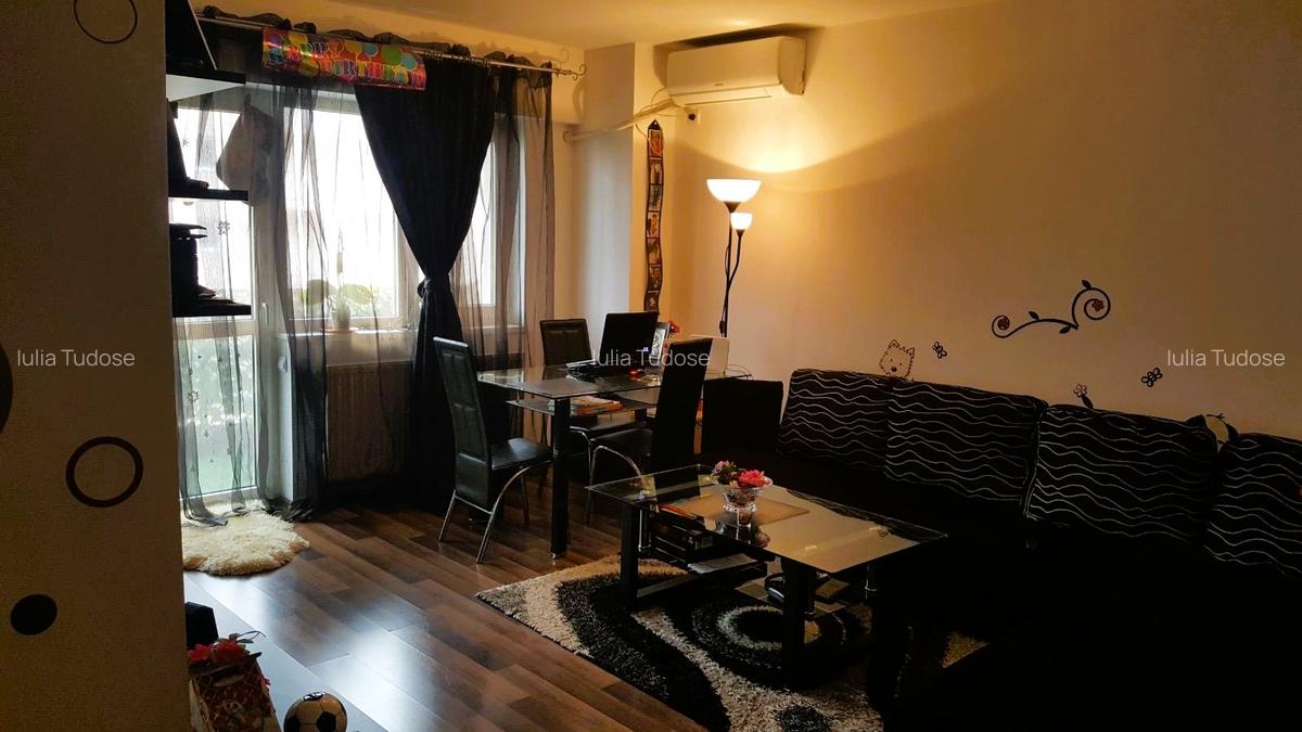 Apartament cu 3 camere decomandat în Splaiul Unirii - 5