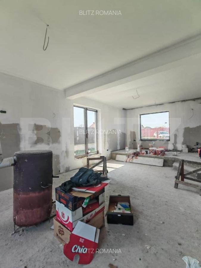 Casa de vanzare Tarlungeni - 5 camere, teren, garaj, intabulata - 9