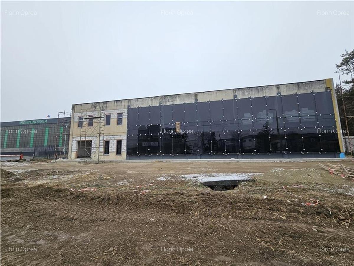 Cladire Comerciala - 1160 mp - Showroom - Servicii - 1