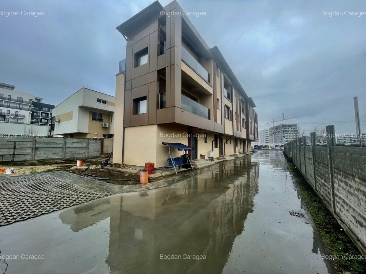 Casă cu 5 camere în Metalurgiei - 3