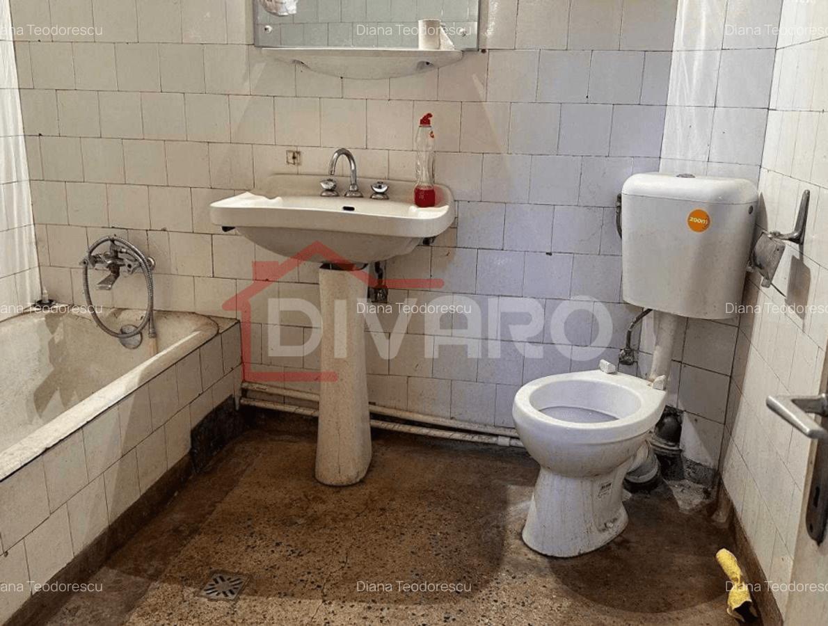 Vanzare casa renovabila in curte comuna Piata Cotroceni - 5