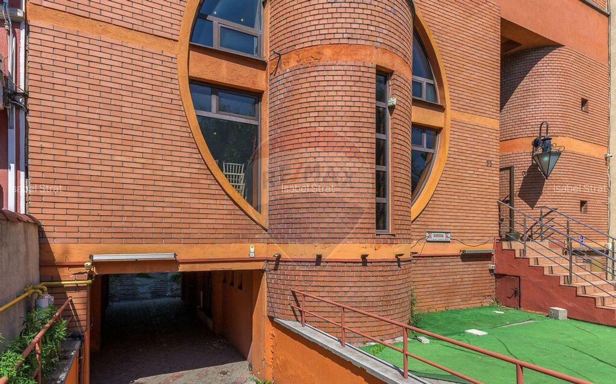 INCHIRIERE Spa?iu Comercial: Restaurant, Terasa, Parcar... - 23