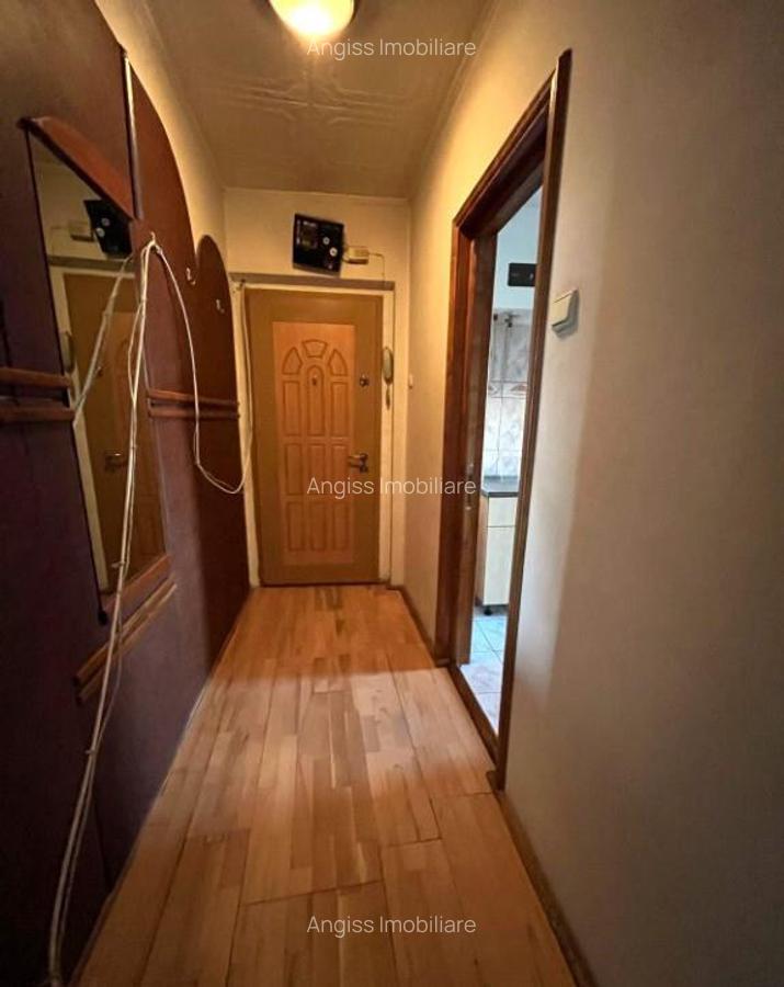 Apartament 3 camere ultracentral et.3 - 8