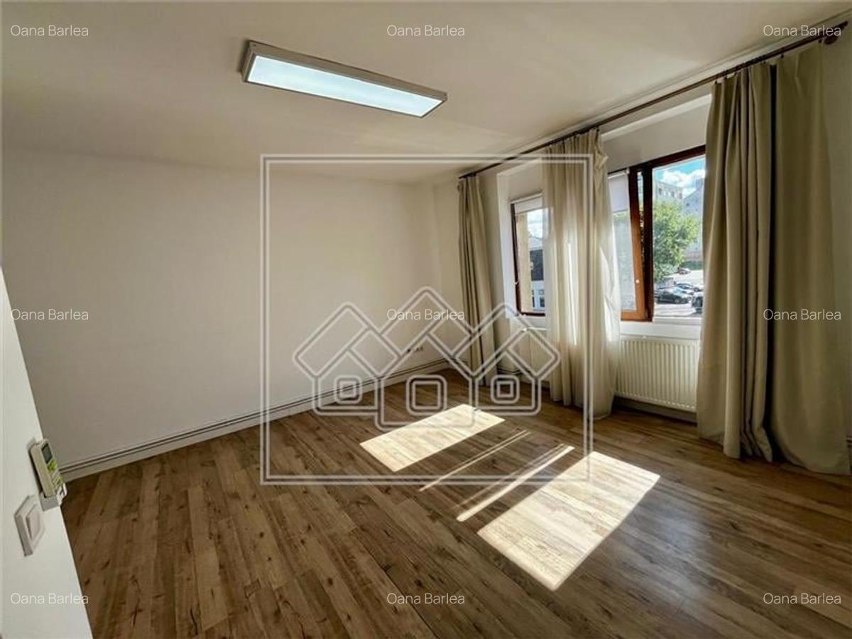 Spatiu comercial de 55 mpu - etajul 2 - Zona centrala - 3
