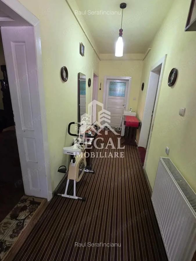 Casa de vanzare in zona Chizid 4 camere - 5