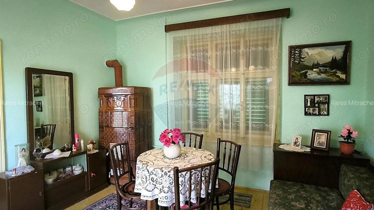 Casa / Vila cu 4 camere de vanzare - 15