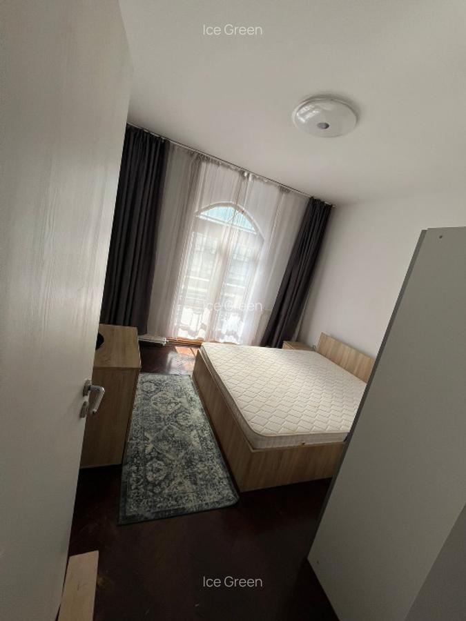 Închiriez apartament calea Victoriei 2 camere ateneu hilton 55 mp / o zona foart - 4