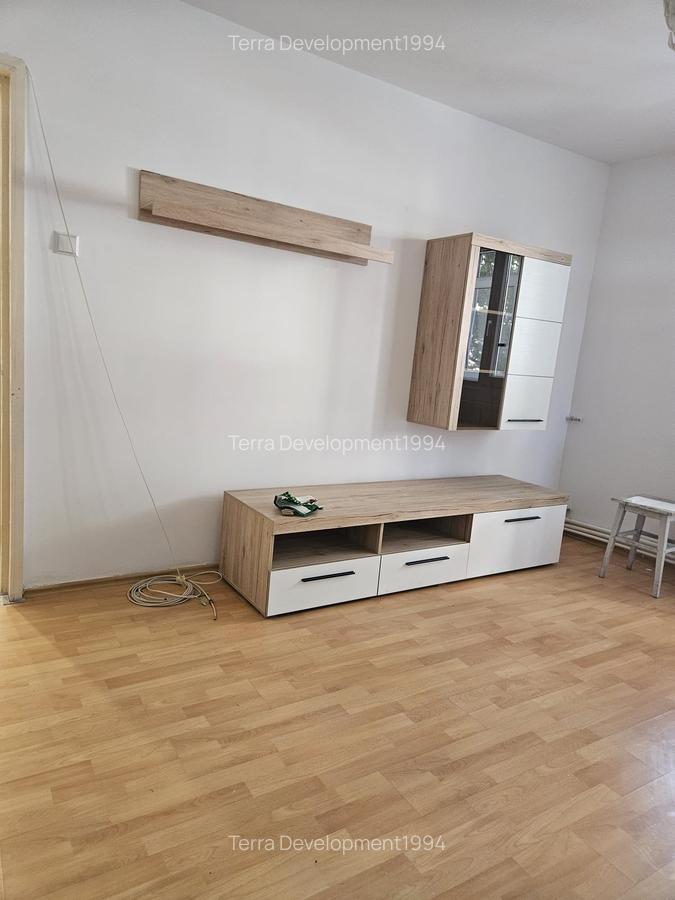 Oportunitate de investitie! Tomis Nord, 2 camere, etaj 1 - 3