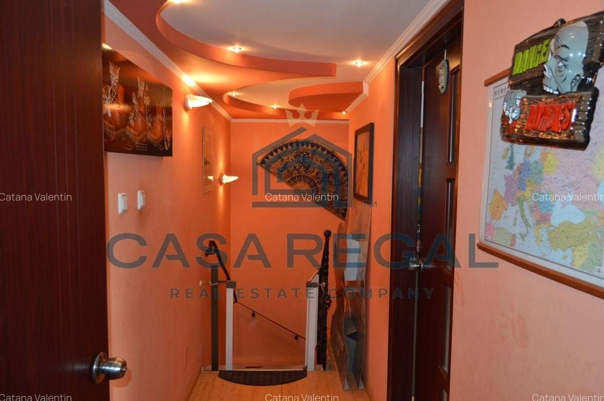 Apartament cu 3 camere decomandat în Nufărul - 11