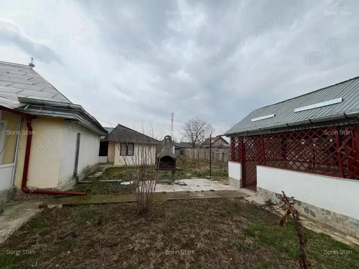 Casa de vanzare in Dumbrava Bacau cu 1100 mp - 11