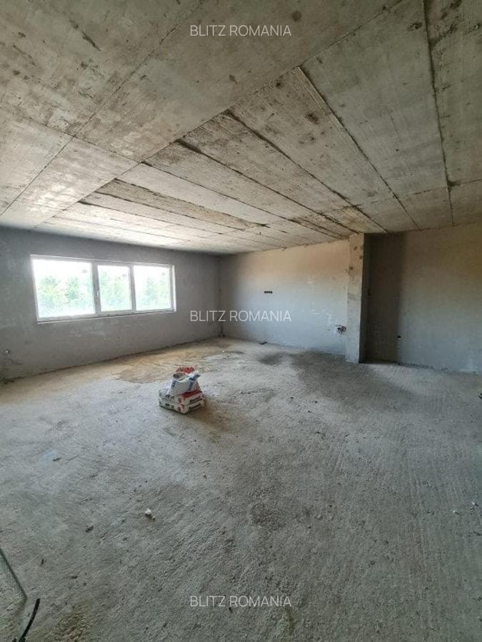 Casa individuala, 5 camere, 714 mp de teren, la 5 minute de Vivo - 4