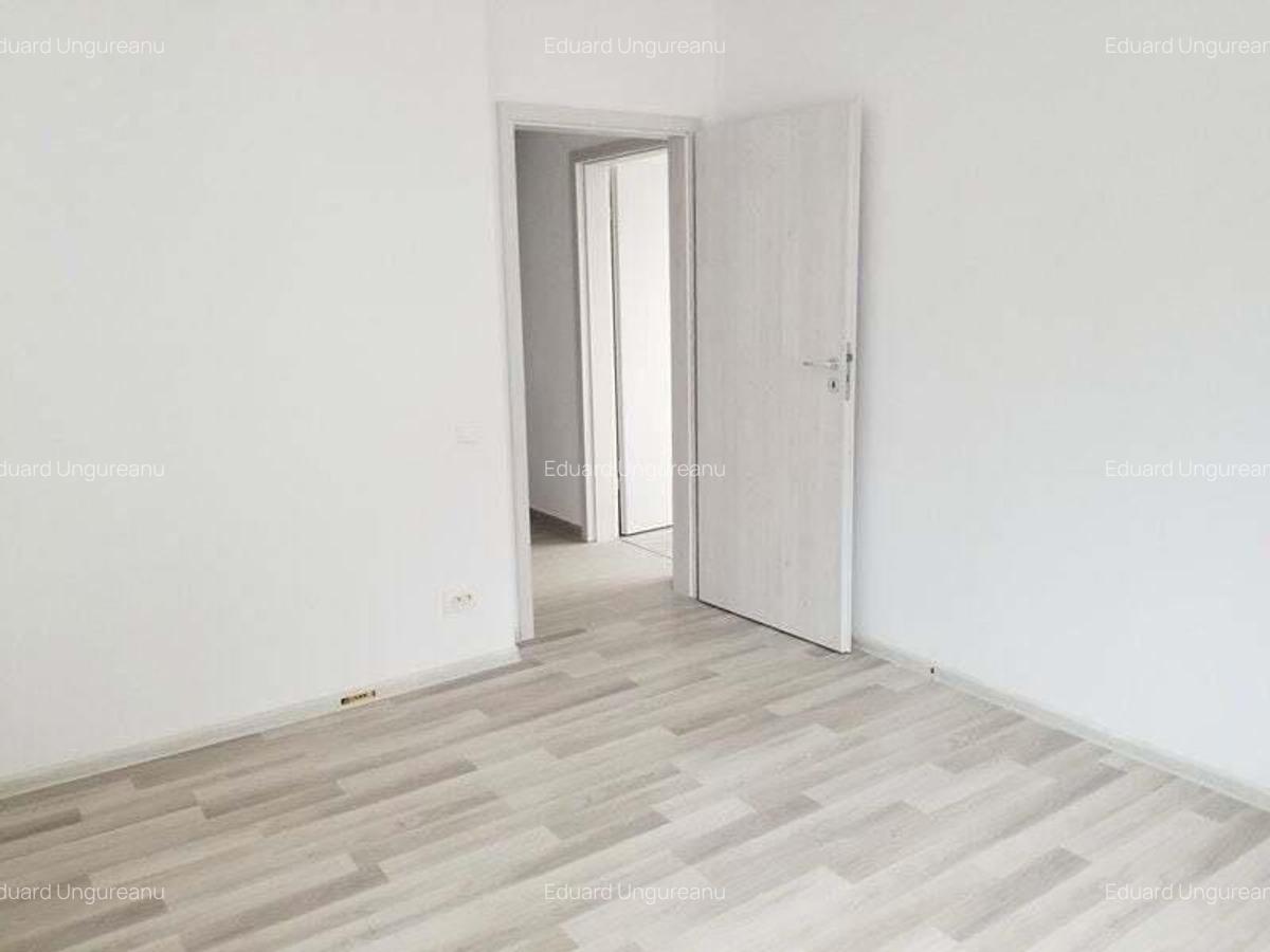 Apartament 4 Camere Decomandat 117MP Zona Brancoveanu 10 Min Metrou - 4 Apartament 4 Camere Decomandat 117MP Zona Brancoveanu 10 Min Metrou - 4