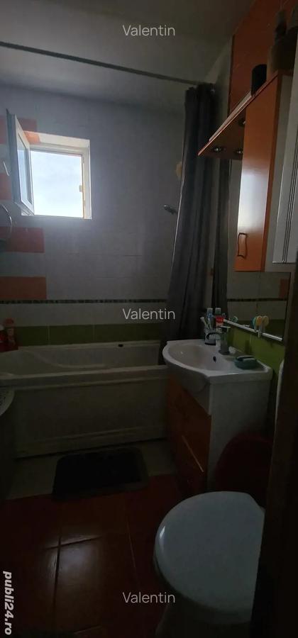 Apartament 3 camere zona Stadion - 1