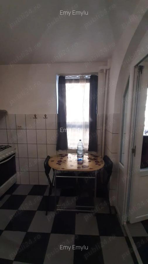 Garsoniera de vanzare - 2 Garsoniera de vanzare - 2