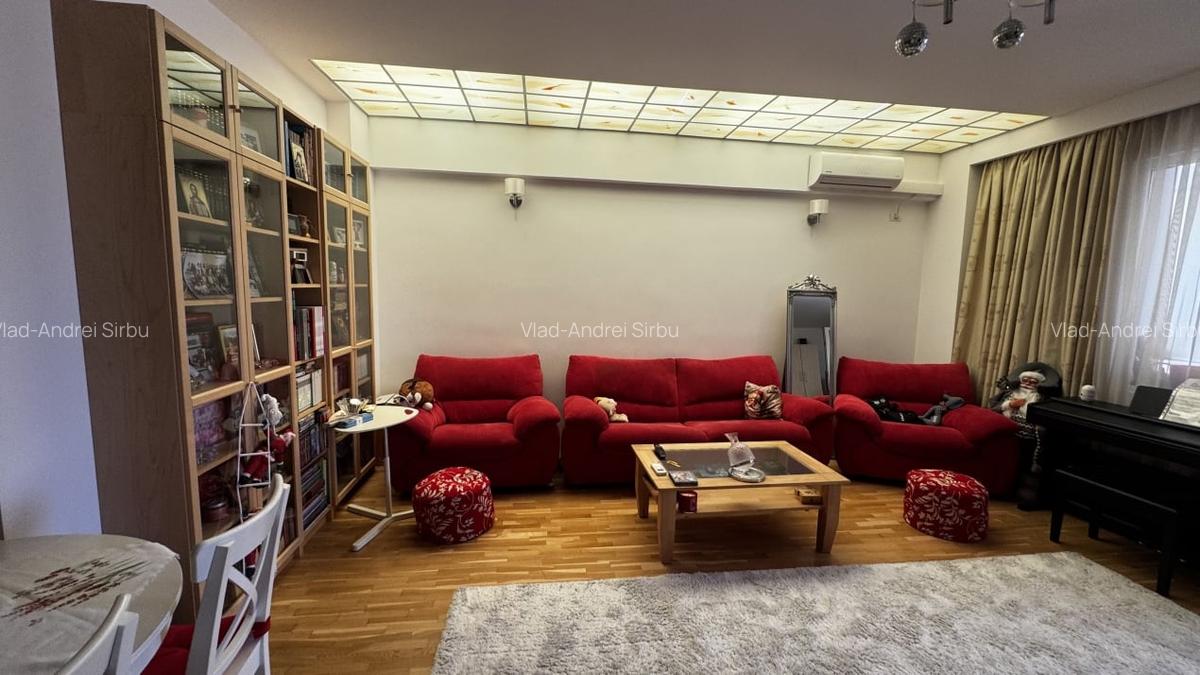 Vanzare apartament de 4 camere Calea Floreasca - 2