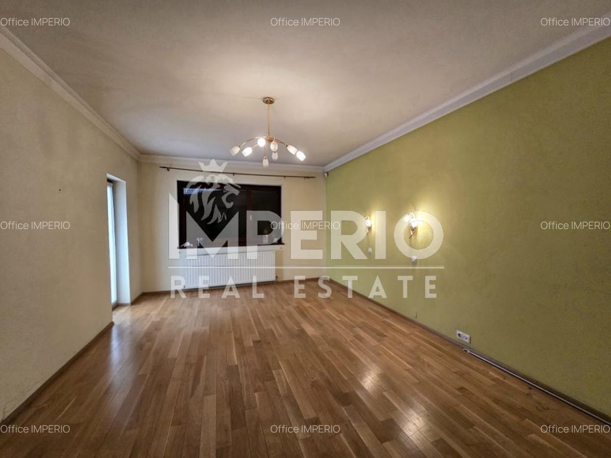 Casa individuala in Piata 14 Iulie cu 5 dormitoare, garaj dublu si piscina! - 8