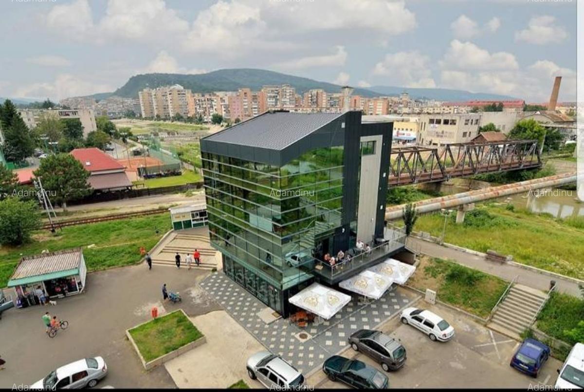 Vand imobil format din parter si penthouse (parter+etajul 3)Cina -Rm Valcea - 1