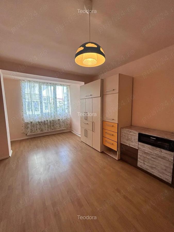 Apartament de 2 camere, zona Eroilor, Floresti - 6