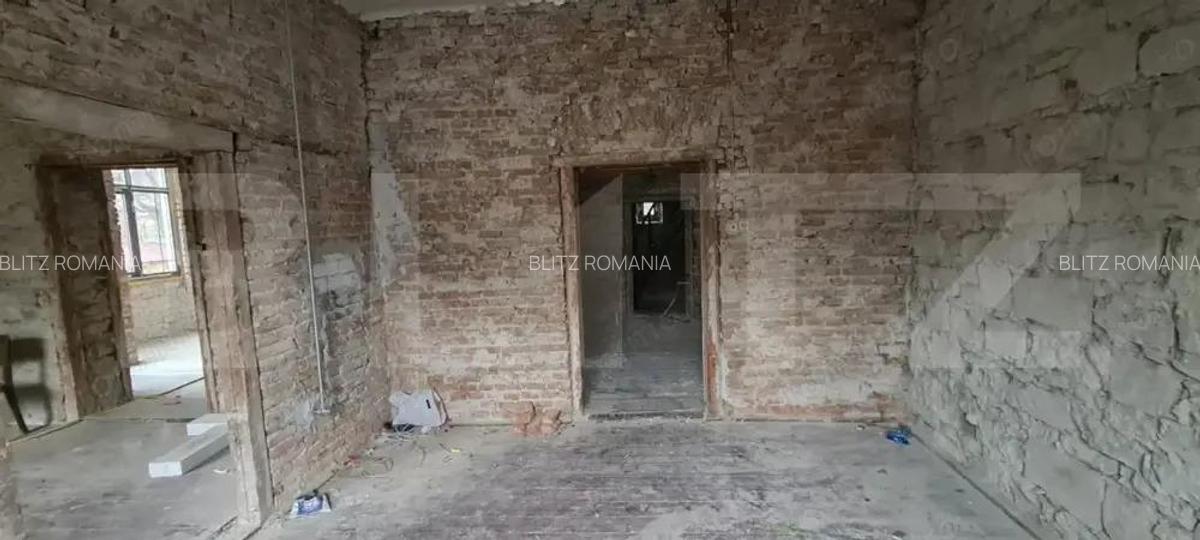 Casa zona centrala,100 mp utili,garaj, cu teren 800 mp - 7