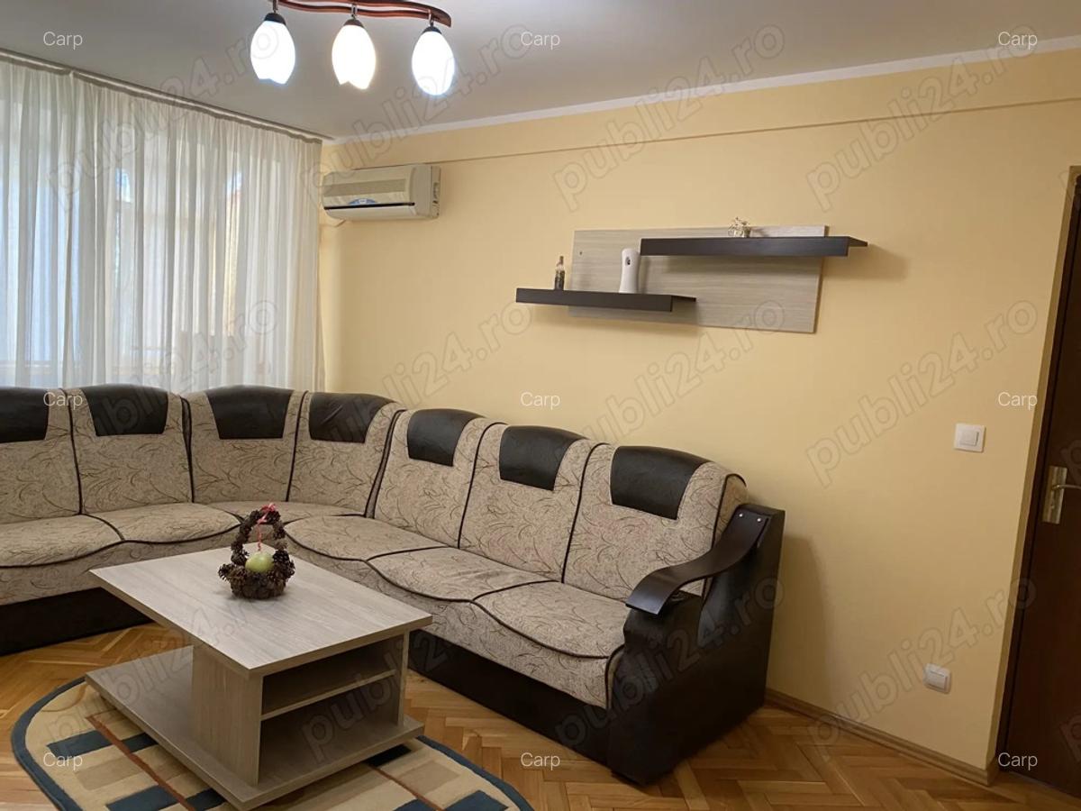 Proprietar vand apartament cu 2 camere in centru Gala?iului mobilat ?i utilat - 1