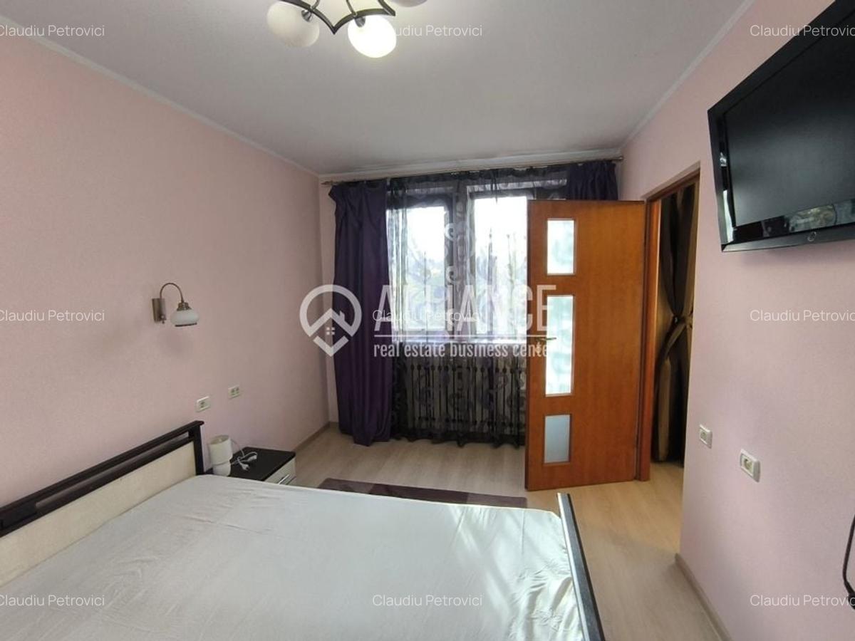 CENTRU COLONADELOR(cod03) - 2 Camere luminoase ! - 6