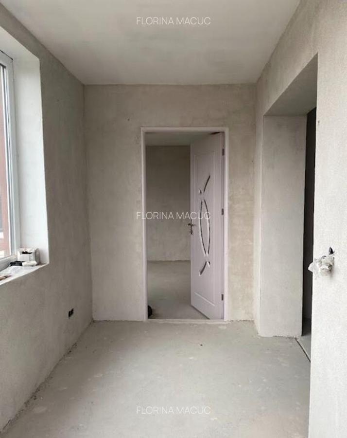 Casa in Calinesti, 2600 mp teren intravilan, 69500 euro - 11