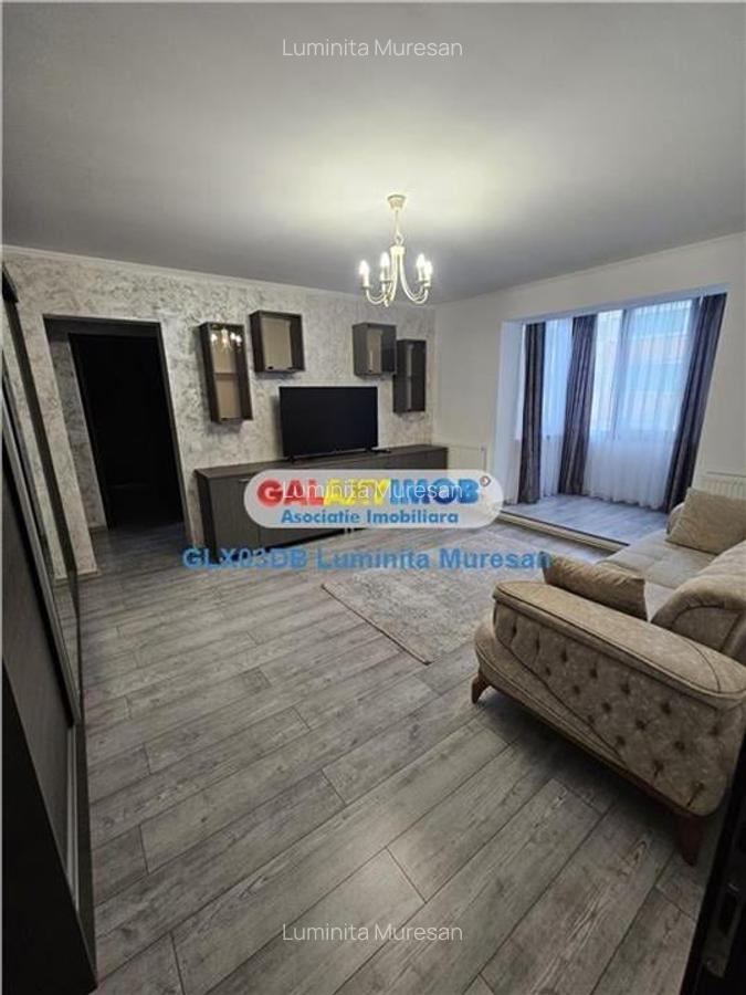 Inchiriere apartament 3 camere semidecomandat Targoviste Micro 11 - 21