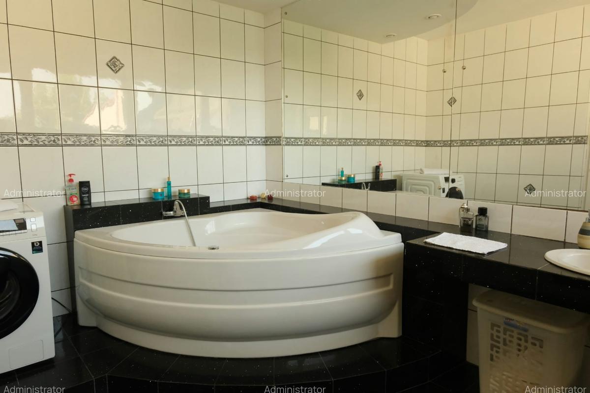 Casă cu 6 camere în Lipovei - 15