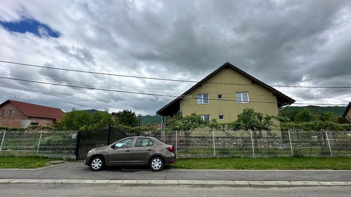 De vanzare – Casa spatioasa in Gura Raului, Sibiu - 2