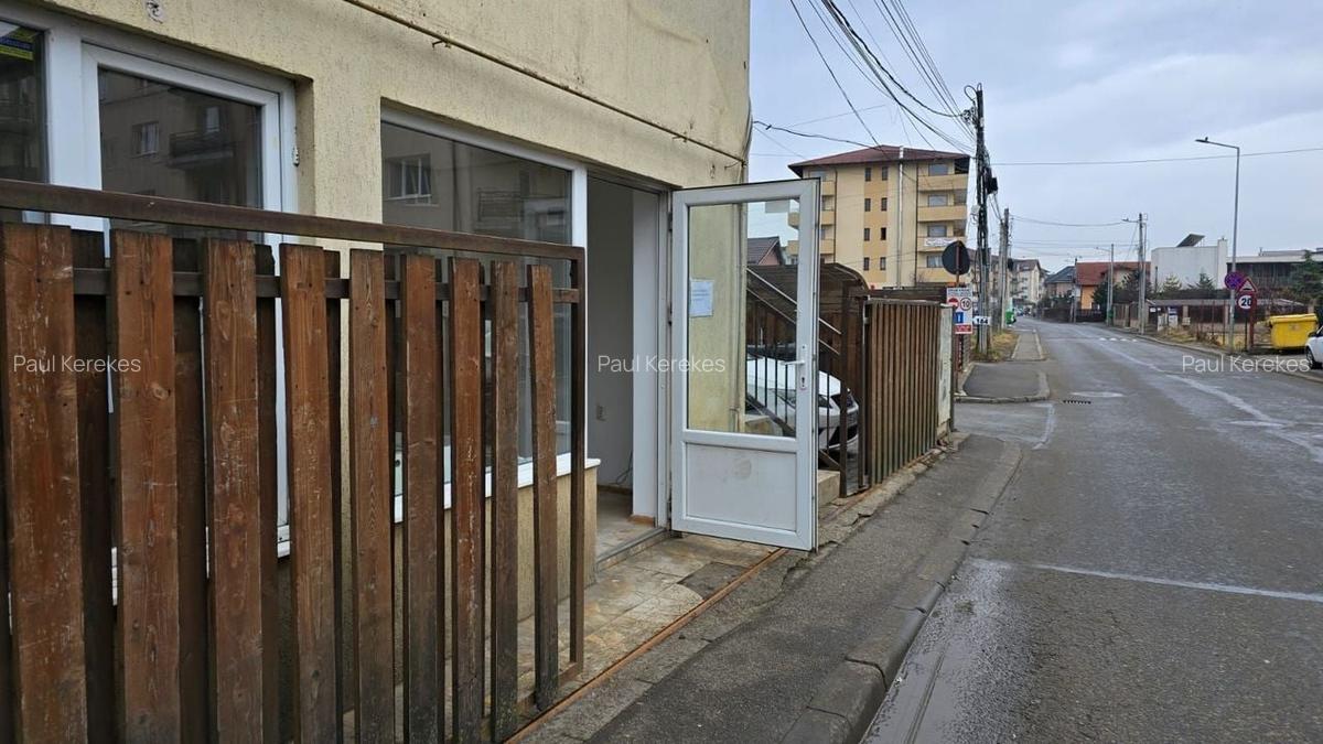 Spatiu comercial de inchiriat 40 mp strada Florilor - 2
