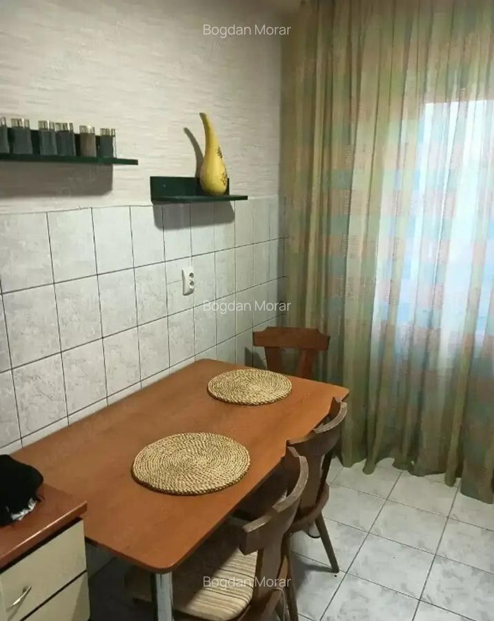 Inchiriez apartament 3 camere Mana?tur - 5