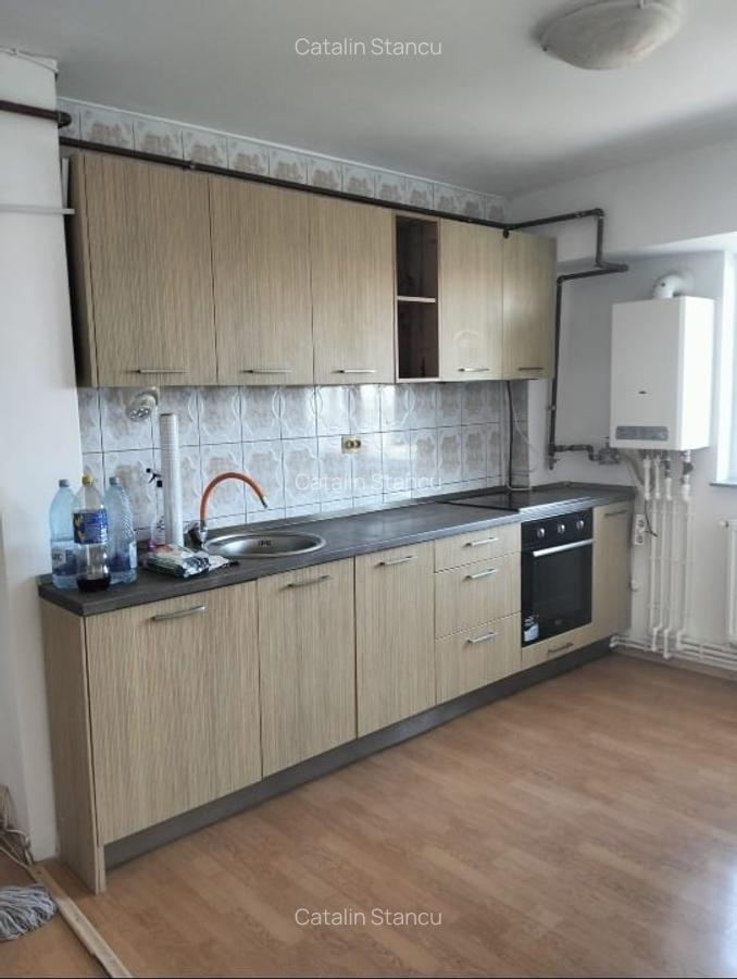 Apartament 2 camere Unirii Sud. Doar bucataria mobilata si utilata. - 13