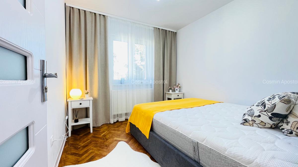 Apartament de vanzare  zona Florilor cu 2 camere - 6
