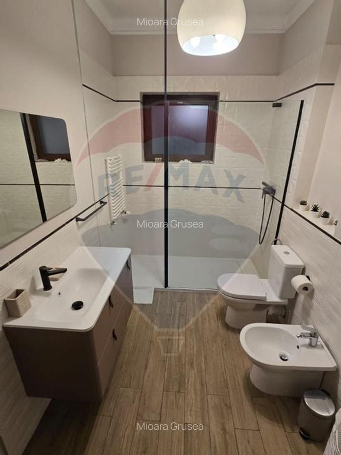 DE INCHIRIAT Apartament 5 camere,-parter, in vila  Kiseleff - 21