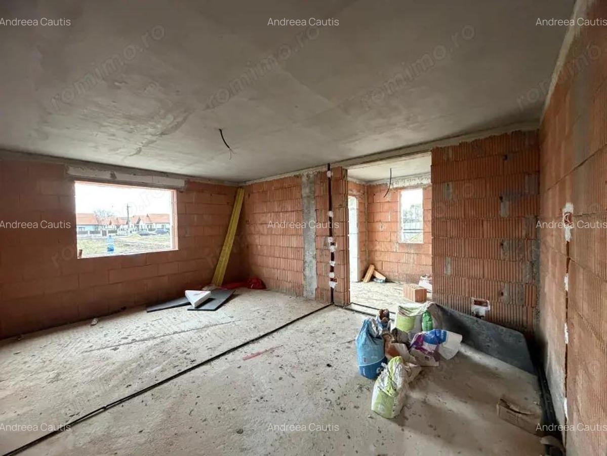 Casa individuala 4 camere, 120mp utili, 405mp teren in Utvin - 15