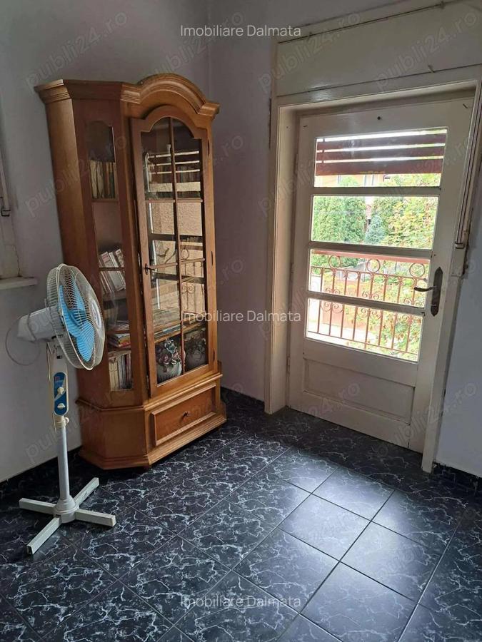 Casa cu 5 camere de vanzare , 14 MAI , 128.000 euro neg. - 6