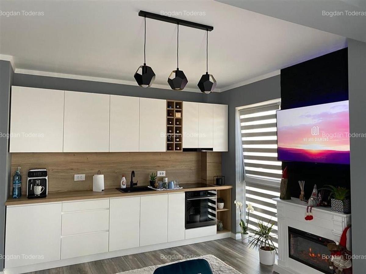 Apartament cu 3 camere decomandat în Iosia - 2