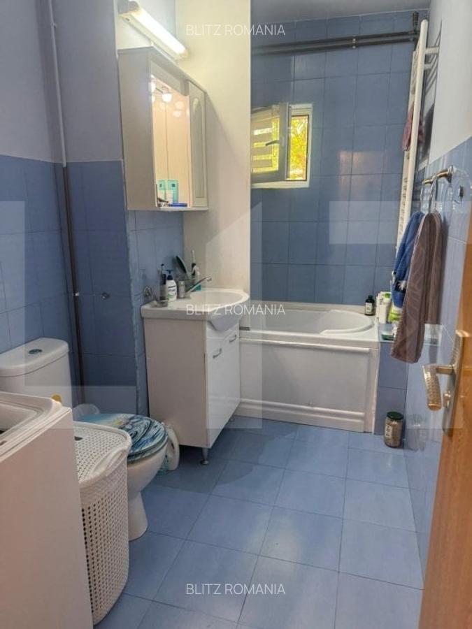 Apartament de vanzare, cu 3 camere, 73 mp, Soarelui - 12
