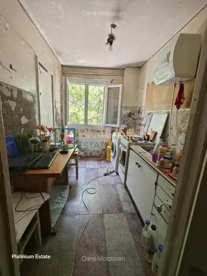 P4538 Apartament cu 3 camere DECOMANDAT, zona Medicina - 1