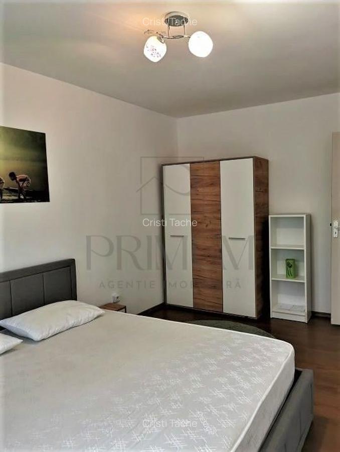 Apartament cu 4 camere decomandat în Dacia - 3