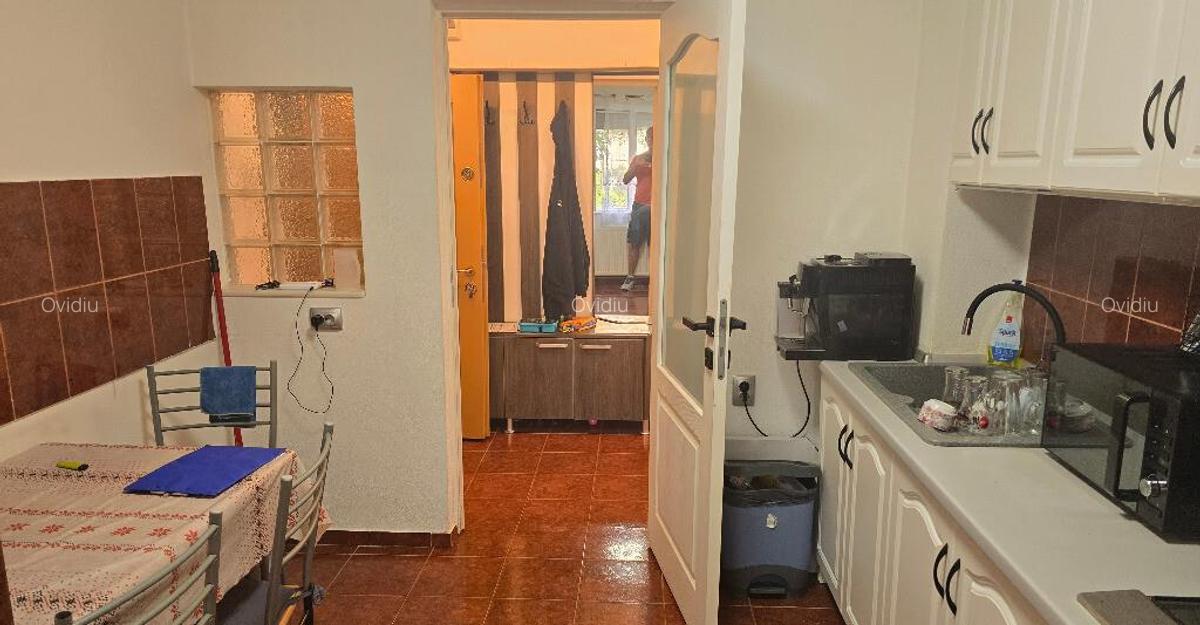 Vand apartament 3 camere decomandat Deva, Saturn, parter, mobilat - 10
