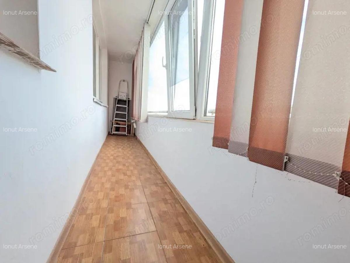Orizont - STRADAL, Apart 2 cam decomandat, renovat, balcon lung - 9