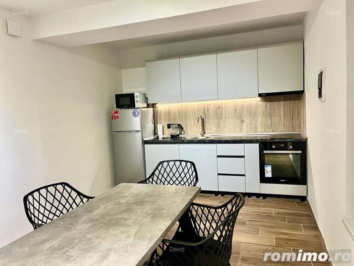 Ofer spre inchiriere garsoniera in zona 13 Septembrie - 1