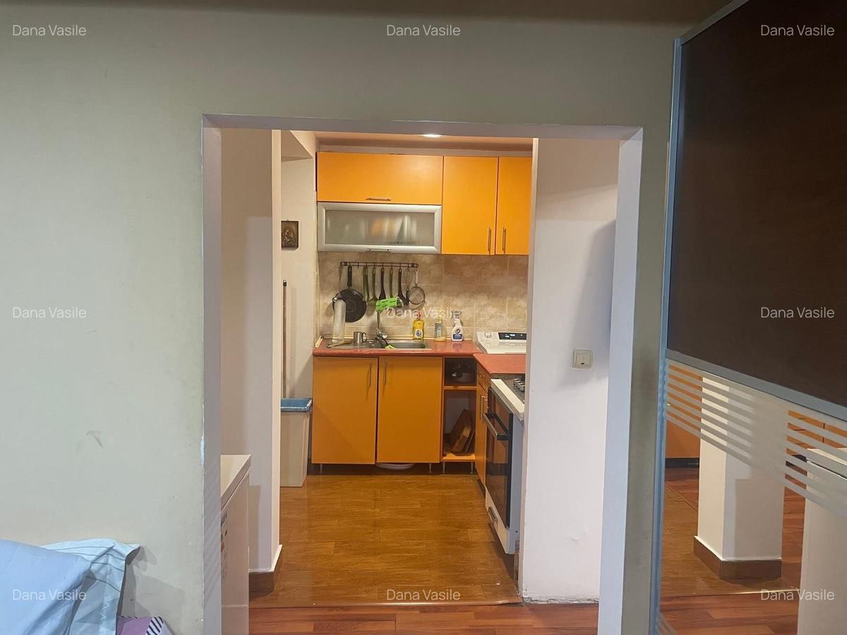 3 camere, 70 mp, mobilat/utilat, etaj 6/10 – Costin Georgian, Sector 3 - 9