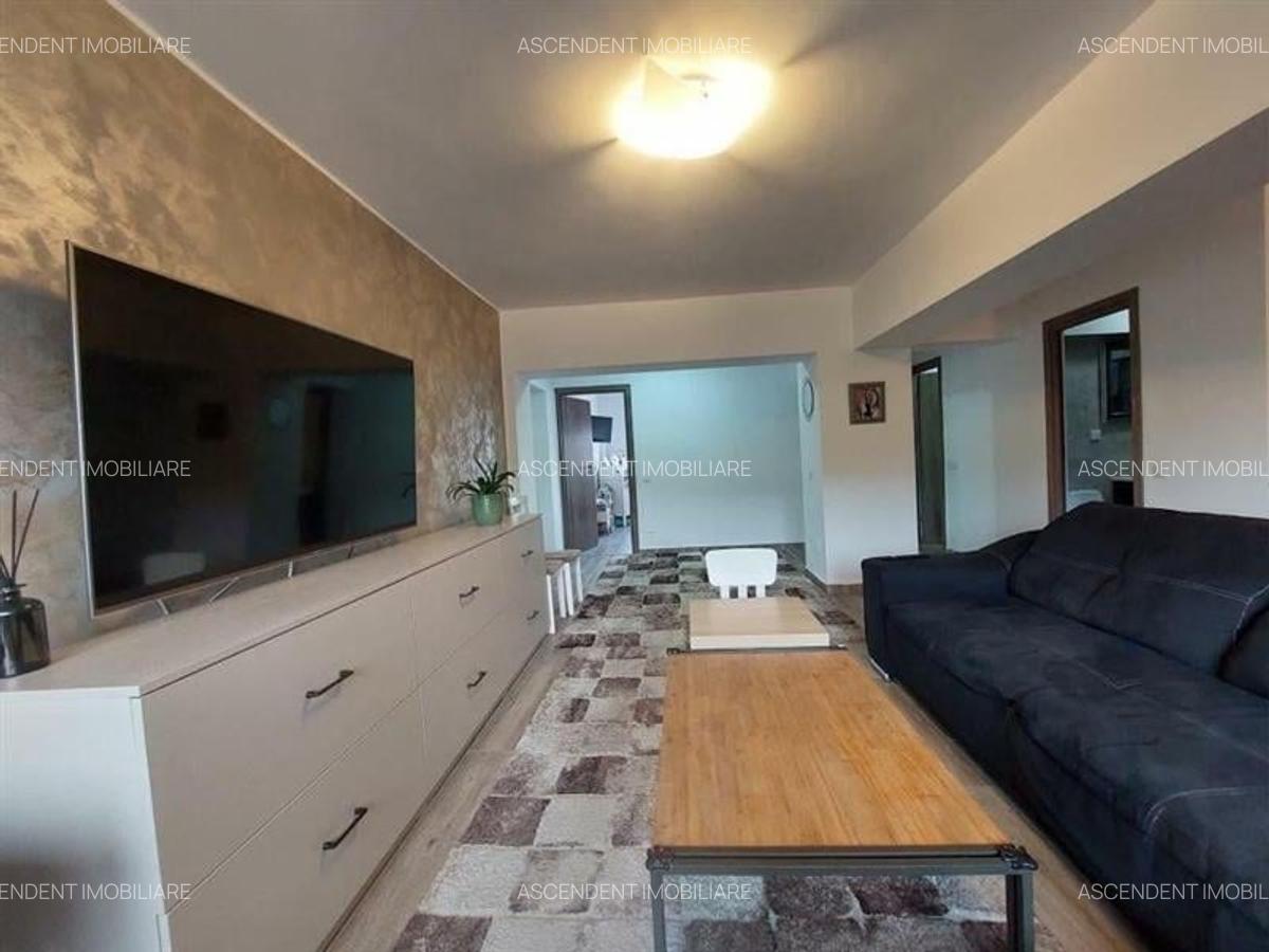 Apartament cu 3 camere decomandat în Centrul Civic - 5