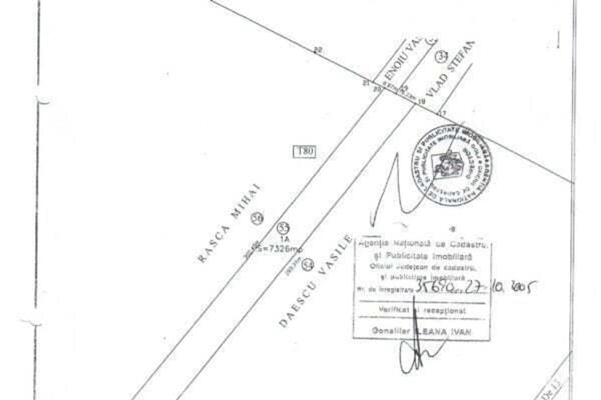 Teren Capsunarie, str. Crizantemelor - 1 Teren Capsunarie, str. Crizantemelor - 1