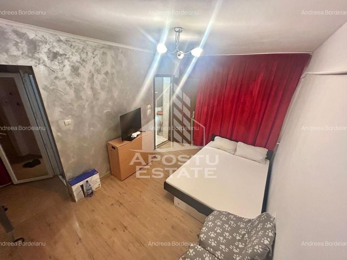 Garsoniera de inchiriat, 22mp, Zona UMT - 1