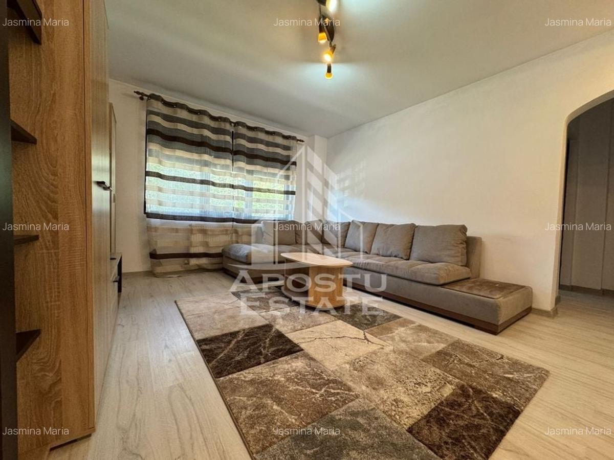 Apartament cu 3 camere in zona Take Ionescu, semidecomandat - 1