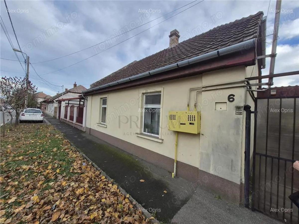 Propietate cu 2 case individuale - ingrijite - pe un teren de 800mp - zona excelenta Timisoara - 11